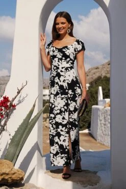 Black & White Floral Print Split Detail Maxi Dress 11 Black & White Floral Print Split Detail Maxi Dress -Sosandar Fashion Store 07bf8eed4e543a9b11fda62fa220bd521c10134b