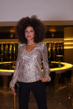 Gold Sequin Blouson Sleeve Gatsby Top -Sosandar Fashion Store 0a70c1a8eca80e21dd63b38c875b13633d686e6f