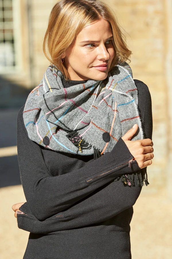 Black Roll Neck Rose Gold Zip Detail Jumper 9 Black Roll Neck Rose Gold Zip Detail Jumper - Image 7