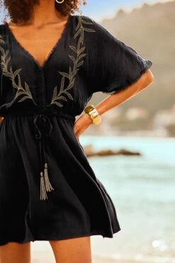 Black & Gold Embroidered Detail Kaftan -Sosandar Fashion Store 2503 24 s23rw021bk0001 24 102 rc
