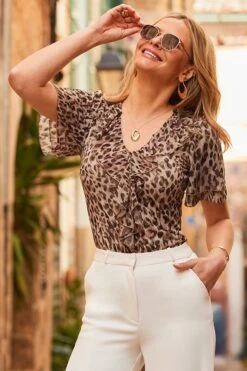 Leopard Print Ruffle Front Blouse 10 Leopard Print Ruffle Front Blouse -Sosandar Fashion Store 2503 78 dytoj039bran01 s23bw030iv0001 78 108 rt