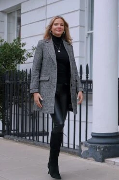 Grey Herringbone Coat -Sosandar Fashion Store 256e0321d3854b2c5dc3a464f8297bcd3d71d694