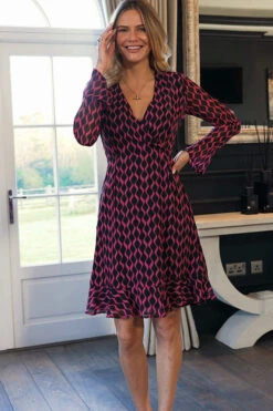 Black & Pink Geometric Print Wrap Front Dress -Sosandar Fashion Store 3b40c4c5a0837b484f0798c2b7833b38c2a79a9a