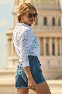 White Broderie Anglaise Shirt -Sosandar Fashion Store 59 s22tw072we0001 s22hj007bk s22hj037bk 194