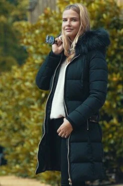 Black Faux Fur Trim Luxe Longline Padded Coat -Sosandar Fashion Store 66049879676ec4a41414da50e7fd0a35ba385587 1