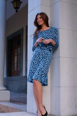 Black & Blue Fleck Print Fit & Flare Dress -Sosandar Fashion Store 66aca17db0f38a694b6b1d17a368e6ceb3056a0b