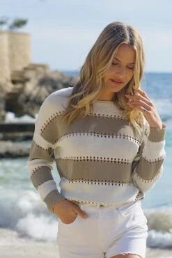 Natural & White Stripe Stitch Detail Jumper 15 Natural & White Stripe Stitch Detail Jumper -Sosandar Fashion Store 686838cff7549dbdd4772fd88376d1670e77a59b