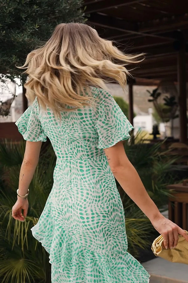 Green Abstract Print Layered Hem Angel Sleeve Maxi Dress 9 Green Abstract Print Layered Hem Angel Sleeve Maxi Dress - Image 7