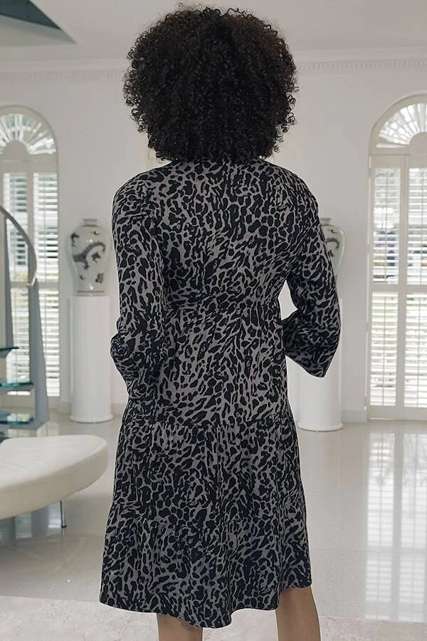 Charcoal Grey Animal Print Fluted Sleeve Shift Dress 9 Charcoal Grey Animal Print Fluted Sleeve Shift Dress - Image 7