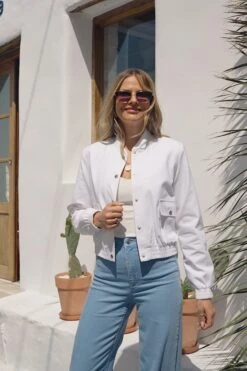 Summer White Bomber Jacket With Luxe Gold Buttons -Sosandar Fashion Store 898ce4611c0d877f62488faf00a129411b1ae62a