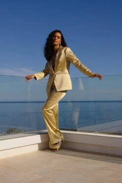 Gold Metallic Luxe Kick Flare Trousers -Sosandar Fashion Store 9c5de80433bc6f8c7383e43cec3dd03839e13278