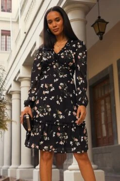 Black Floral Print Ruffle Detail Fit & Flare Dress -Sosandar Fashion Store c3498c6fd629b8f4c3d197e5489cd6958ea49948 1