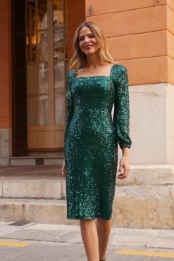 Emerald Green Sequin Square Neck Pencil Dress -Sosandar Fashion Store c6b827fcd6e5a084bccb915df9b5114fe4bb92f7
