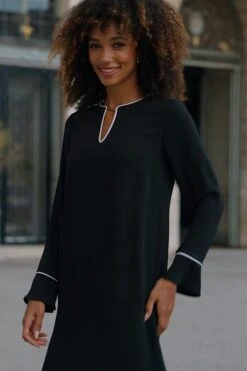 Black & White Contrast Trim Shift Dress 15 Black & White Contrast Trim Shift Dress -Sosandar Fashion Store cad24ad6eb95da7af45e6fa3644751d2be87261b