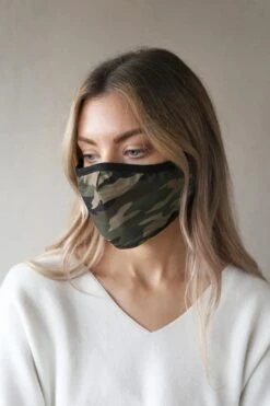 Breathe Camouflage Premium Organic Cotton Face Mask 6 Breathe Camouflage Premium Organic Cotton Face Mask -Sosandar Fashion Store camo model 1
