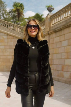 Black Luxe Faux Fur Gilet 17 Black Luxe Faux Fur Gilet -Sosandar Fashion Store d37401d7454bc0048417d3aa5d85eccf58b31f1a