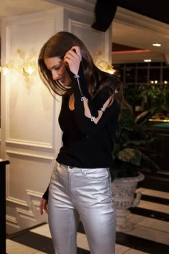 Black Cut Out Bow Sleeve Jumper -Sosandar Fashion Store d5cd1486e7f0c44e708bbeaff08c6e7f8441eb2d 1