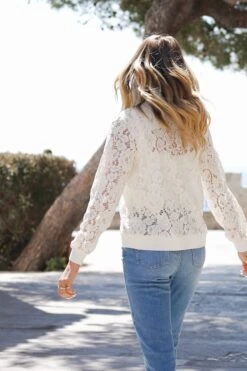 Ivory Luxe Lace Bomber Jacket -Sosandar Fashion Store e4142dbd0df476b108381f2ba2cb65782a20c95a 1