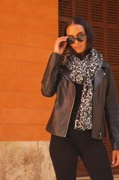 Black & Grey Animal Print Scarf -Sosandar Fashion Store fb2de8e186165c6d768c7f42ef2291e0372c7e4b
