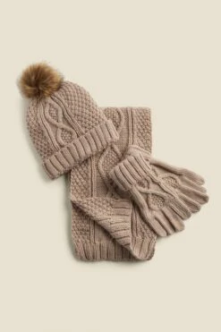 Kelly Stone Cable Knit Gloves -Sosandar Fashion Store web a21ac031be c 1