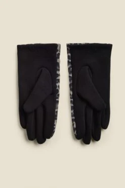 Oslo Leopard Print Gloves -Sosandar Fashion Store web a21ac12bkan b
