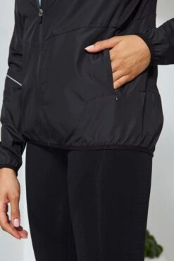 Black Motivate Activewear Zip Jacket With Pockets -Sosandar Fashion Store web d2s5 s21aw045 s21aw050 s21aw024 155