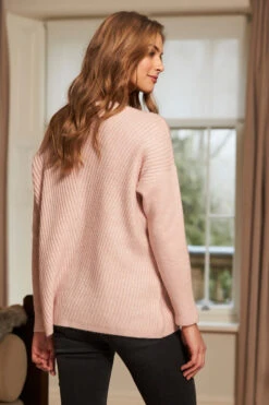 Blush Pink Super Soft Chevron Detail Jumper -Sosandar Fashion Store web s24 s21tk105pk 058