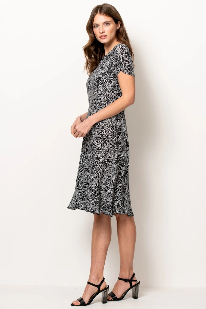 Black & White Animal Print Shift Dress 7 Black & White Animal Print Shift Dress - Image 5