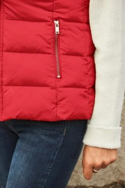 Red Hooded Padded Gilet With Zip Pockets -Sosandar Fashion Store web 101 a21tk502 a20ow005st 055 rt