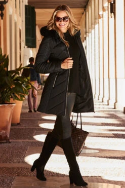 Black Quilt Detail Faux Fur Trim Padded Coat