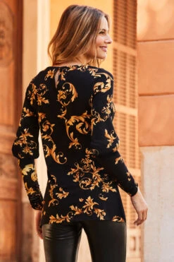 Black & Gold Baroque Print Balloon Sleeve Tunic Top -Sosandar Fashion Store web 13 a22tj017bkcv01 250 rt