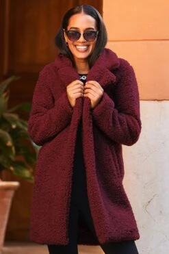 Burgundy Super Cosy Borg Coat -Sosandar Fashion Store web 19 a25ow046rd0005 218 rc