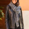 Black & White Dogtooth Print Scarf -Sosandar Fashion Store web 20 a22ac012bk0001 093
