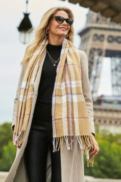 Ola Soft Beige Check Oversized Scarf -Sosandar Fashion Store web 210910 sosandarday5paris63655 1