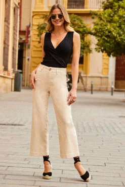 Ecru Cropped Wide Leg Jeans