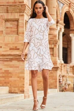 Ivory & Pink Chain Print Ruffle Hem Shift Dress -Sosandar Fashion Store web 2303 31 s22dw081picv02 31 361