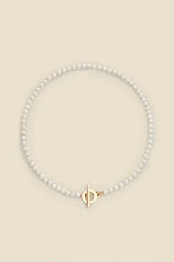Gold Toggle Detail Pearl Necklace