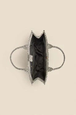 Black & White Geometric Tote Bag -Sosandar Fashion Store web 2303 box s23ac041bkwe10 c