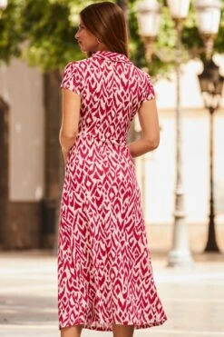 Pink Abstract Print Twist Detail Midi Jersey Dress -Sosandar Fashion Store web 2304 22 s23dj117pimm01 22 246