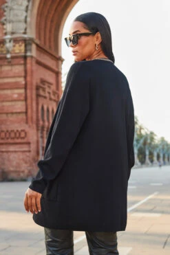 Black Longline Cardigan With Luxe Chain Trim -Sosandar Fashion Store web 2307 107 s23tk979bk0001 107 119