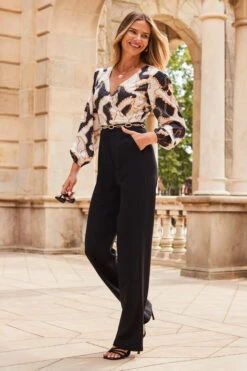 Black & White Chain Print Satin Two Part Wide Leg Jumpsuit -Sosandar Fashion Store web 2307 67 s23jw039bkwh01 67 112