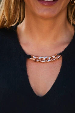 Black Gold Chain Detail Jumper 11 Black Gold Chain Detail Jumper -Sosandar Fashion Store web 2307 93 a22tk530bk0001 s22bp001rd0004 a23ow053rd0011 93 724