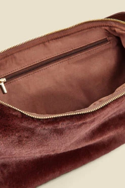 Brown Faux Fur Shoulder Bag 11 Brown Faux Fur Shoulder Bag -Sosandar Fashion Store web 2307 box a23ac007pt0004 d