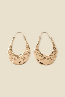 Gold Hammered Oval Hoop Earrings 7 Gold Hammered Oval Hoop Earrings -Sosandar Fashion Store web 2307 box a23ac039mc0003 b