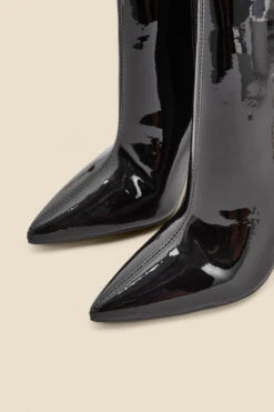 Black Patent Pointed Toe Ankle Boot -Sosandar Fashion Store web 2308 box a23fw072bk0001 c 1 1