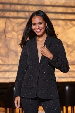 Black Luxury Sparkling Diamante Stud Blazer -Sosandar Fashion Store web 2309 71 a23ow037bk0001 a23bw007bk0001 s23tw089bk0001 71 070