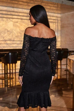 Black Lace Peplum Hem Bardot Dress -Sosandar Fashion Store web 2309 74 a23dj025bk0001 74 088 rt