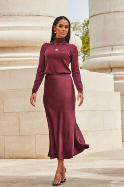 Wine Roll Neck Gold Zip Detail Jumper -Sosandar Fashion Store web 2309 90 s23sw029rd0004 90 104 1