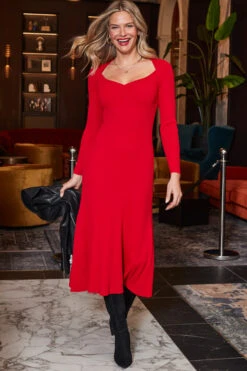 Red Sweetheart Neckline Fit & Flare Midi Dress