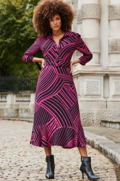 Pink & Black Geometric Print Belted Midi Dress 11 Pink & Black Geometric Print Belted Midi Dress -Sosandar Fashion Store web 2310 30 a23dw039pkge01 30 003